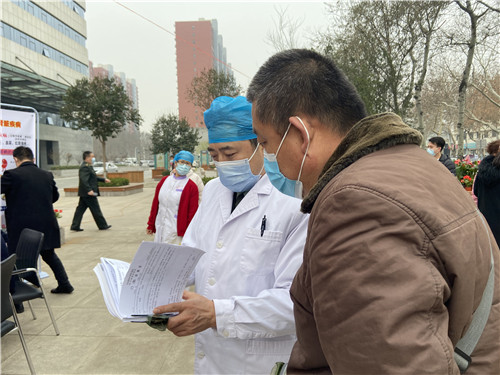 享有肾脏健康，联勤军医在行动