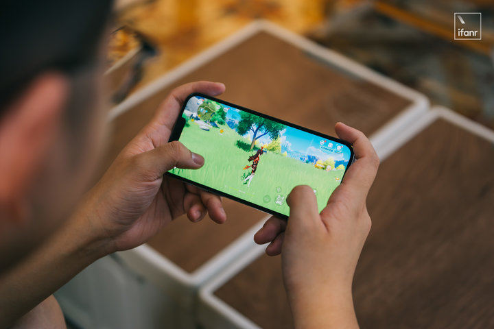 iphone13promax和华为mate40pro,iphone13promaxa15