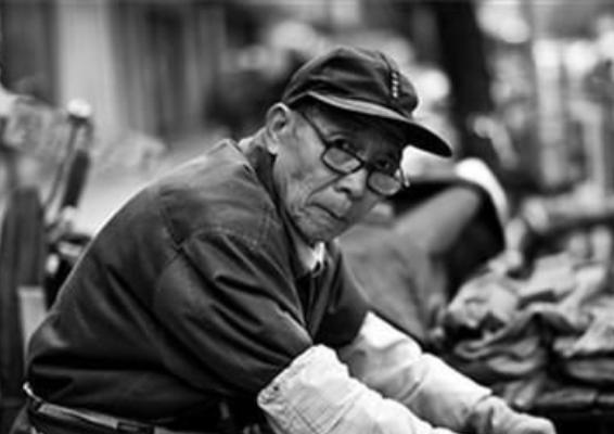 香港磨刀王陈当华的磨石多少钱,香港陈当华磨刀视频