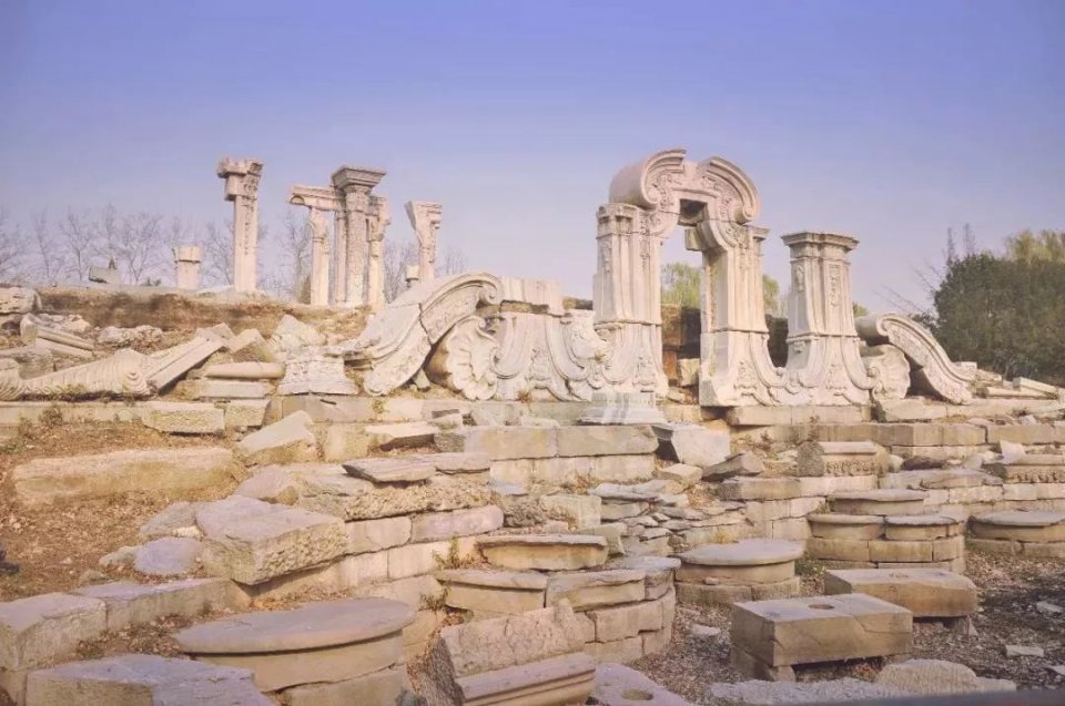 传疯了！北京第一美女找工作，简历惊呆全国！