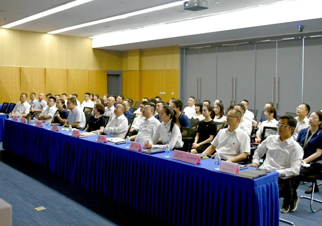 历史激情,历史长河我们时刻铭记