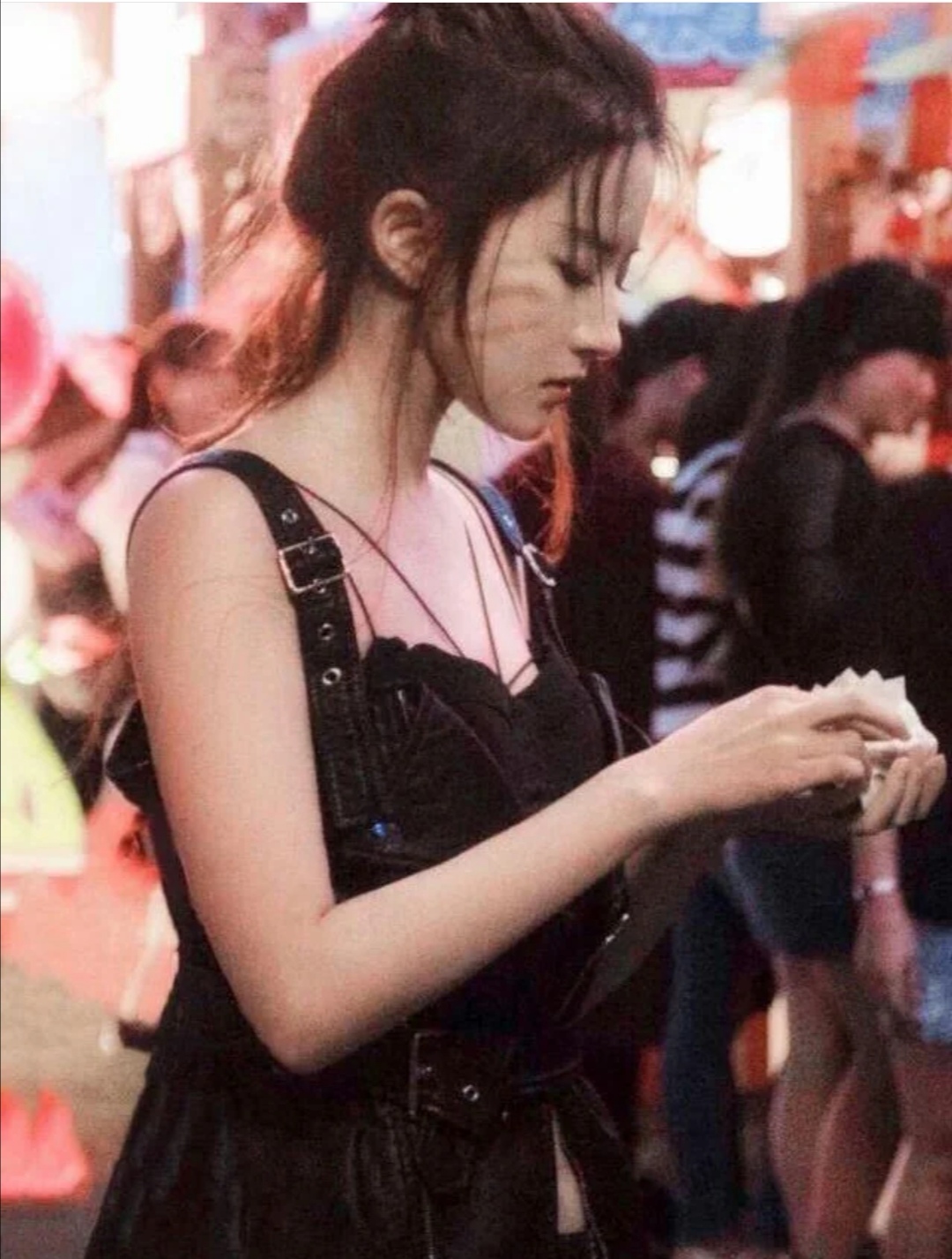 迪丽热巴眼睛是三白眼,迪丽热巴漂亮的眼睛图片大全