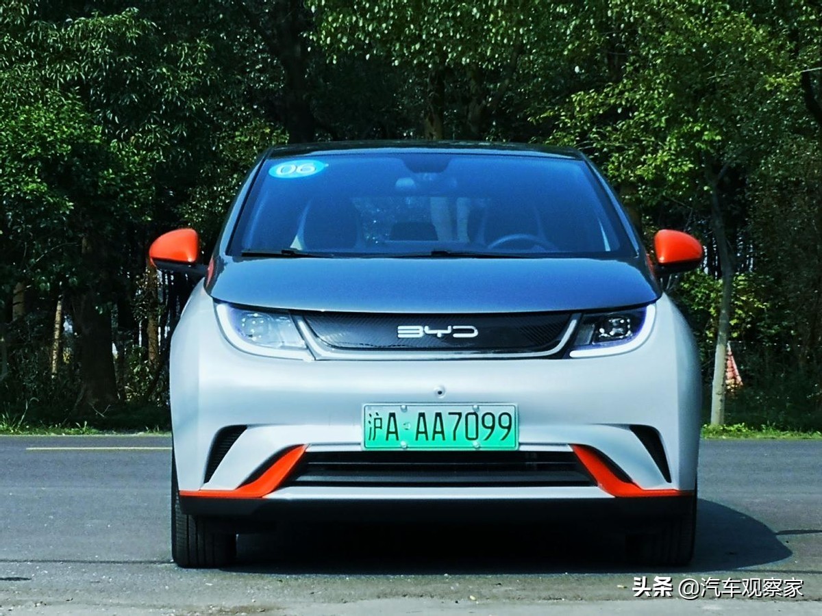 试驾比亚迪海豚50万纪念版pro,十万级纯电新选择试驾比亚迪海豚