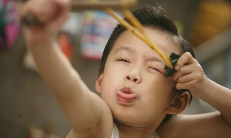 千与千寻巨婴变身后的经历,千与千寻巨婴代表什么