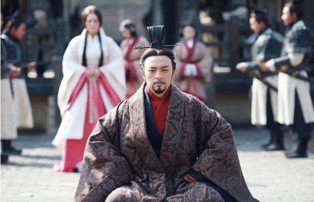 中国古代各朝代服饰,中国古代每个朝代的服饰