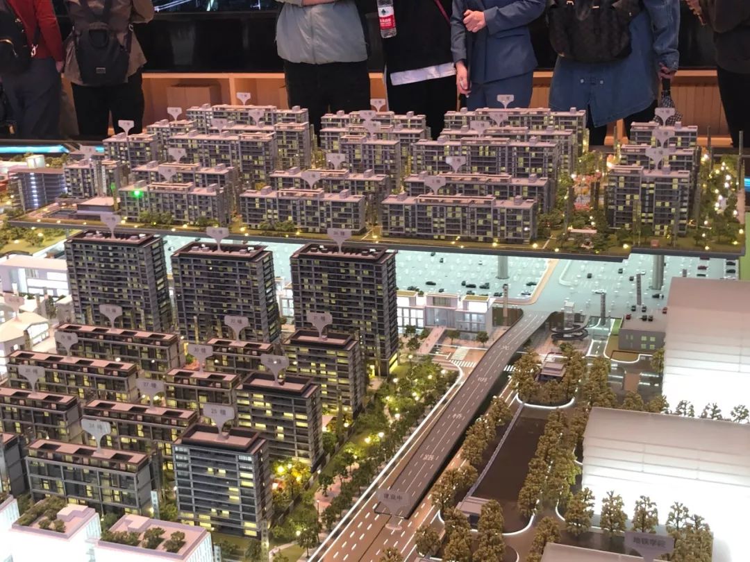 天空之城售楼处,买房看天空之城