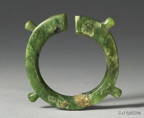 台湾卑南遗址,远古玉器