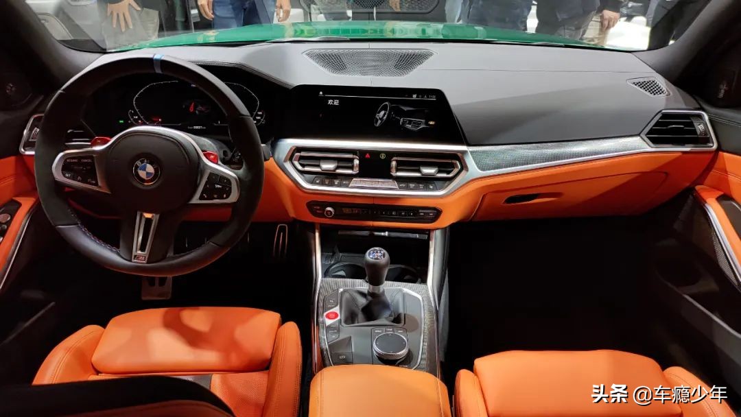 最新款宝马4驱m3,中置四出排气宝马