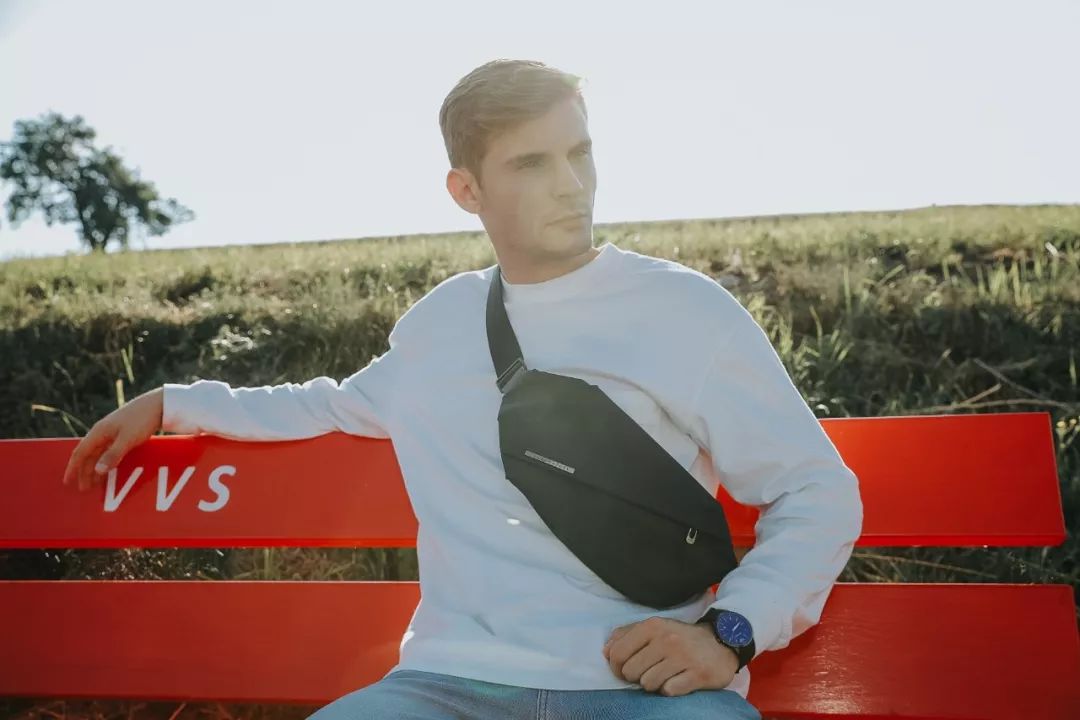 轻装出行包包,轻装美式包包