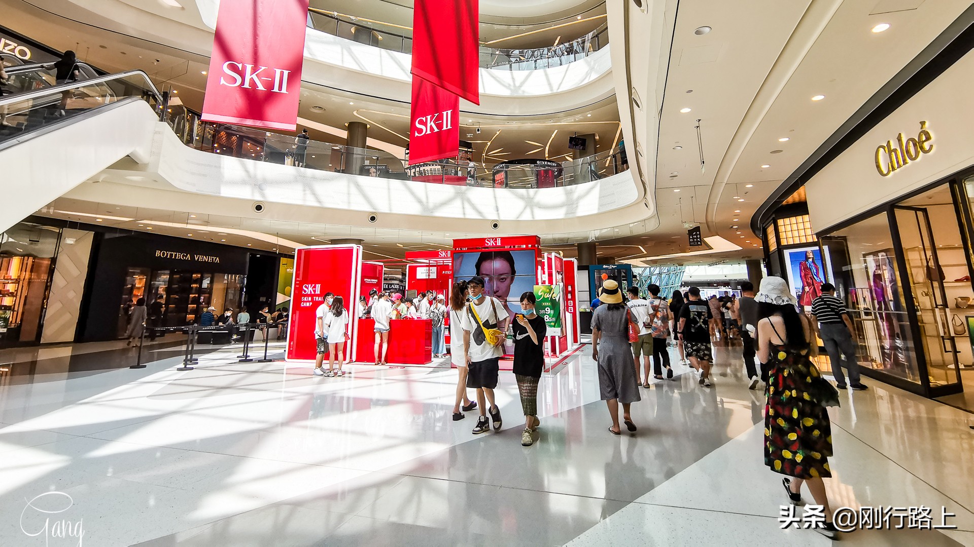 三亚离岛免税热潮,三亚离岛免税消费迎热潮