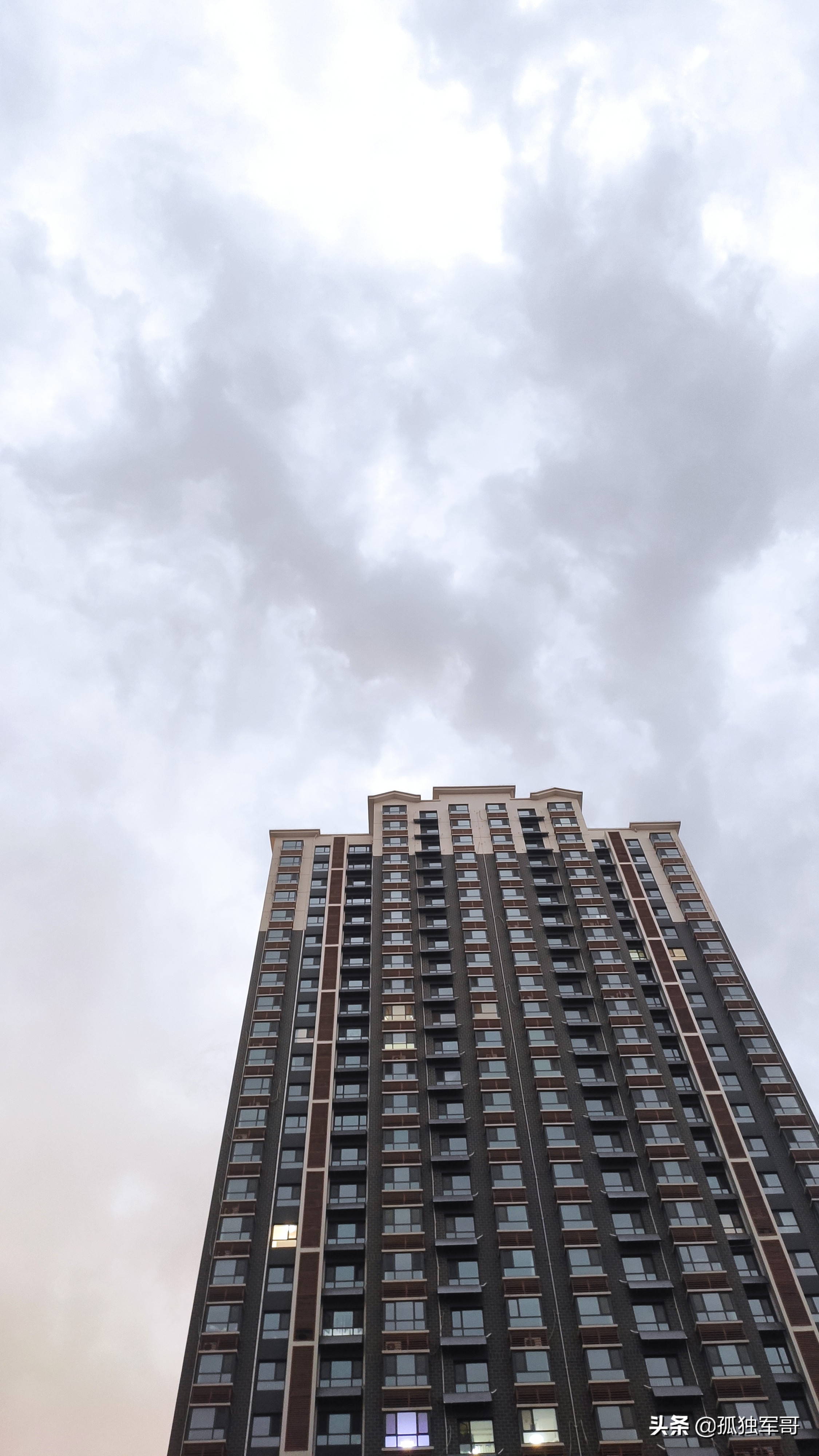 农村户口在城里买房怎样迁户口,为了孩子上学把户口迁到城里