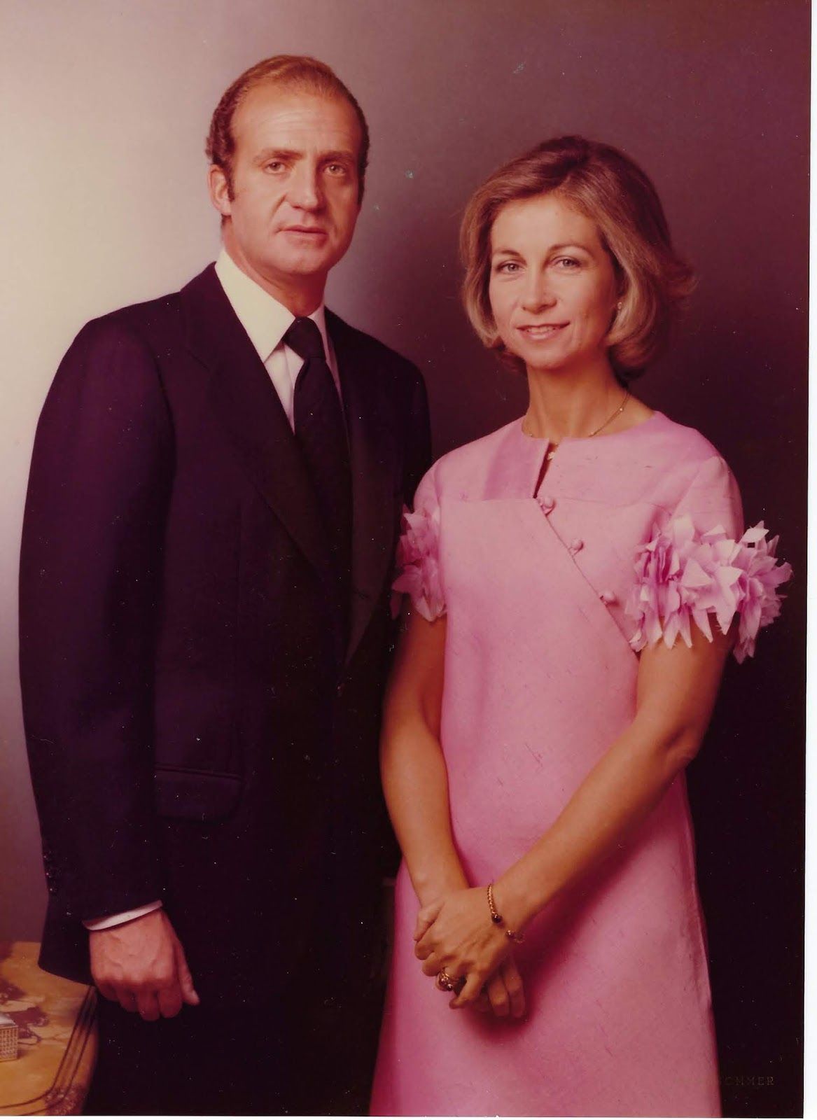 从不输戴安娜残成皱皮老太太，西班牙索菲亚大变样，都怪花心丈夫