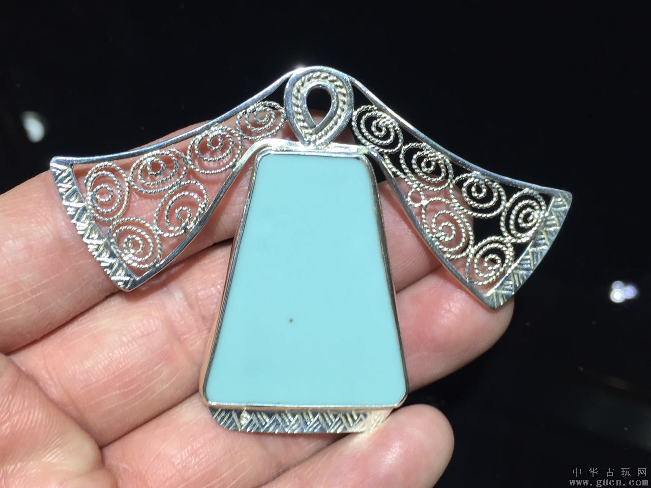 宝格丽的陶瓷是什么,宝格丽镶钻白陶瓷