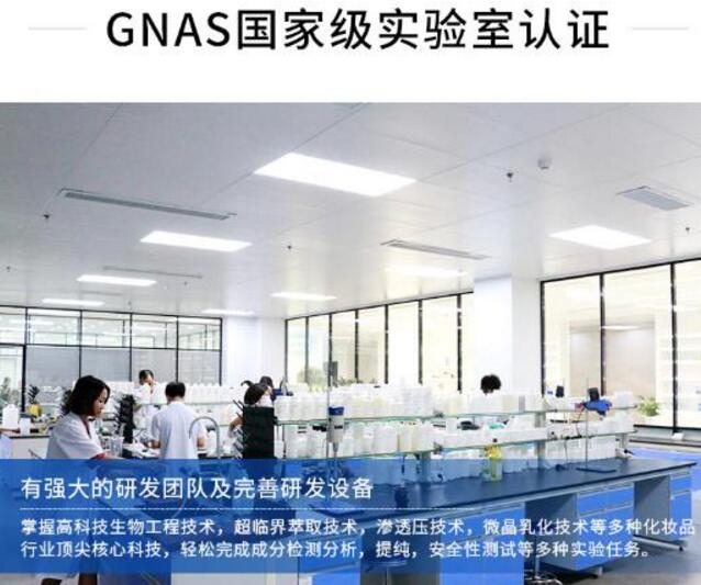 杨超越真人洋娃娃连衣裙,杨超越早期面试美得像个洋娃娃