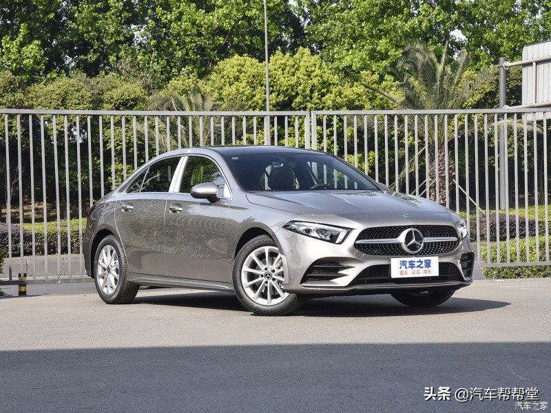 奔驰a级车型值不值得买,奔驰a级2023新款车型值不值得买