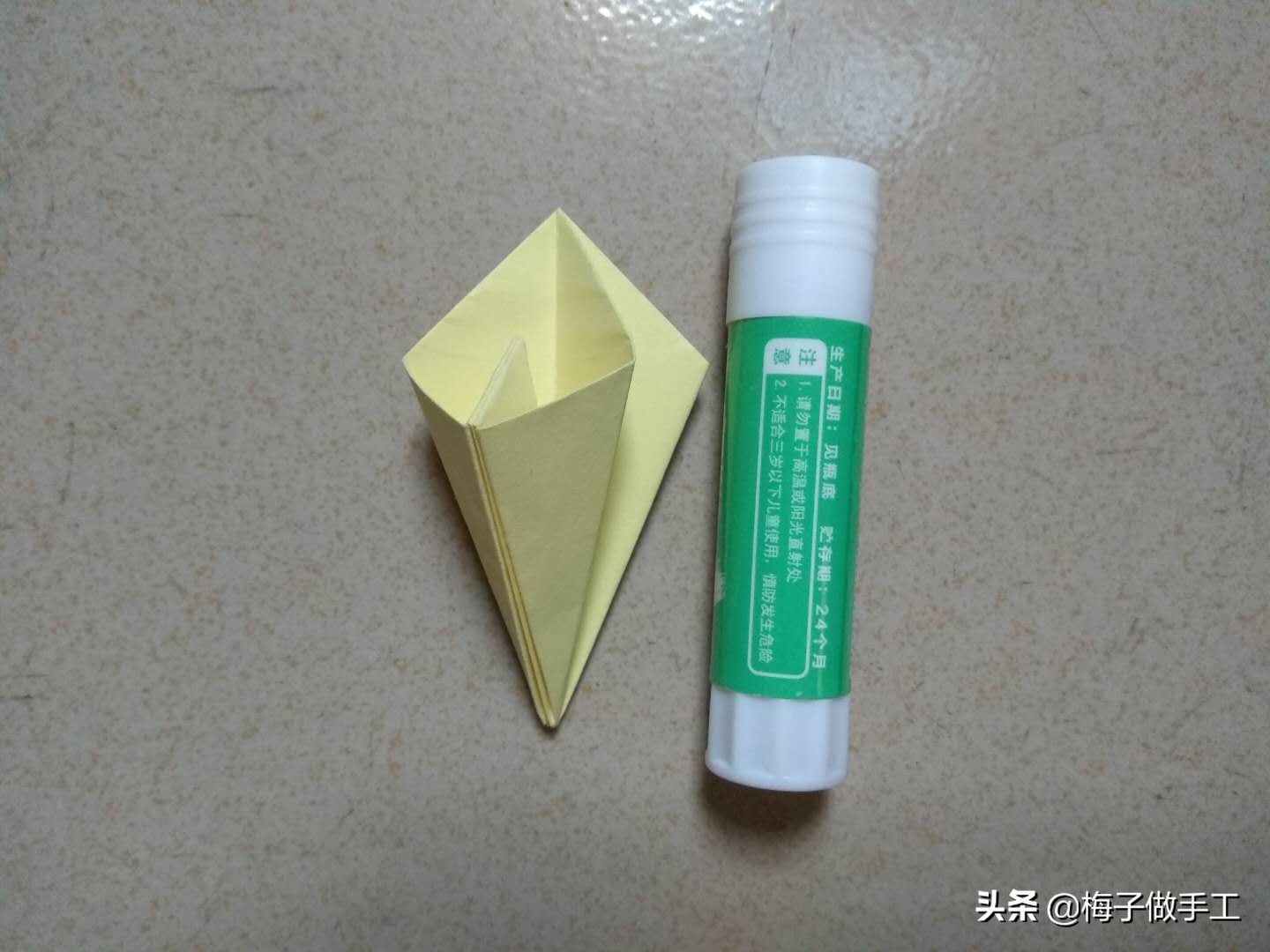 儿童折纸教程折钻石,最简单折纸钻石怎么折