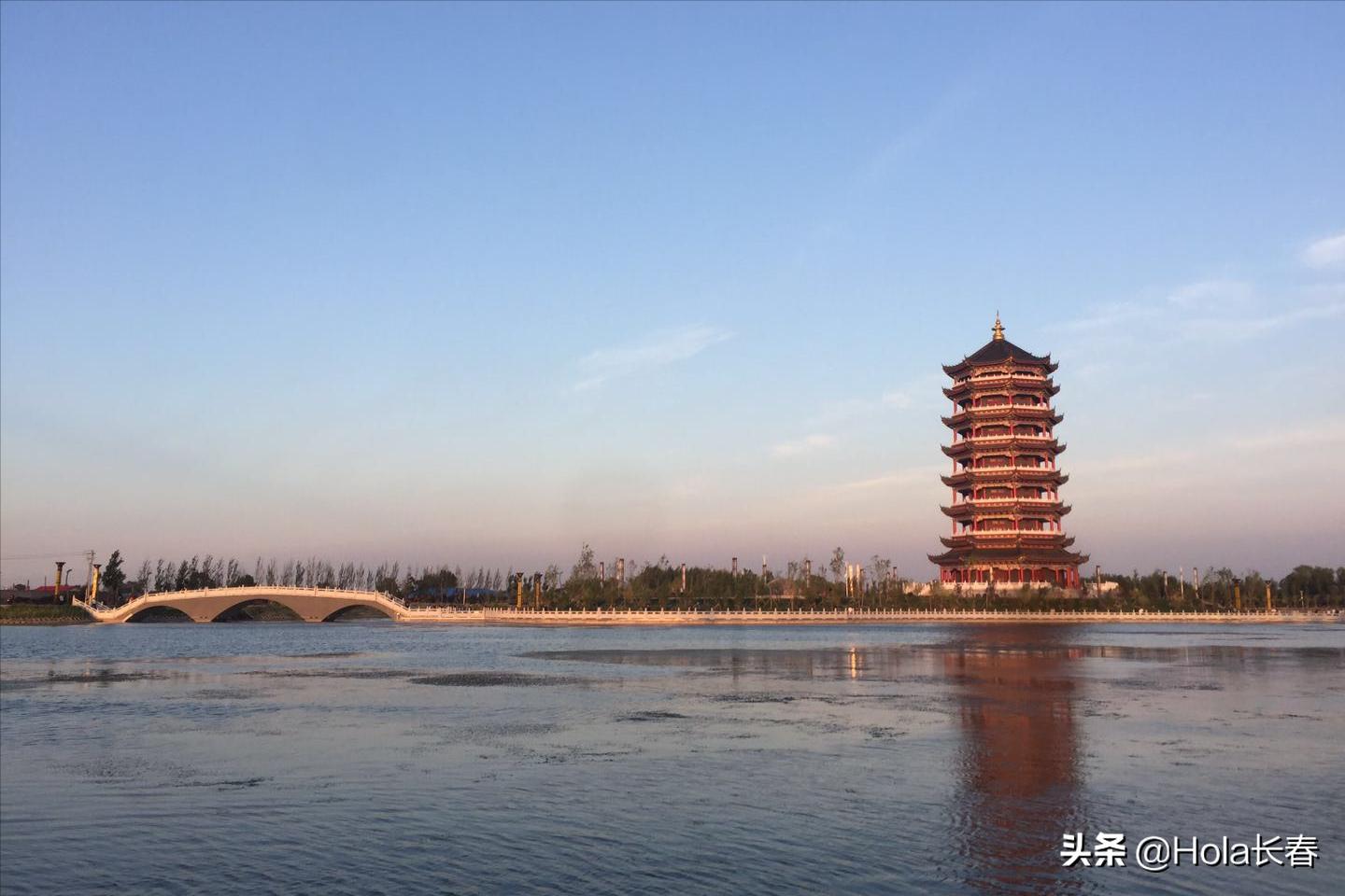 年龄的差距有代沟怎么化解,两代人的代沟解决办法