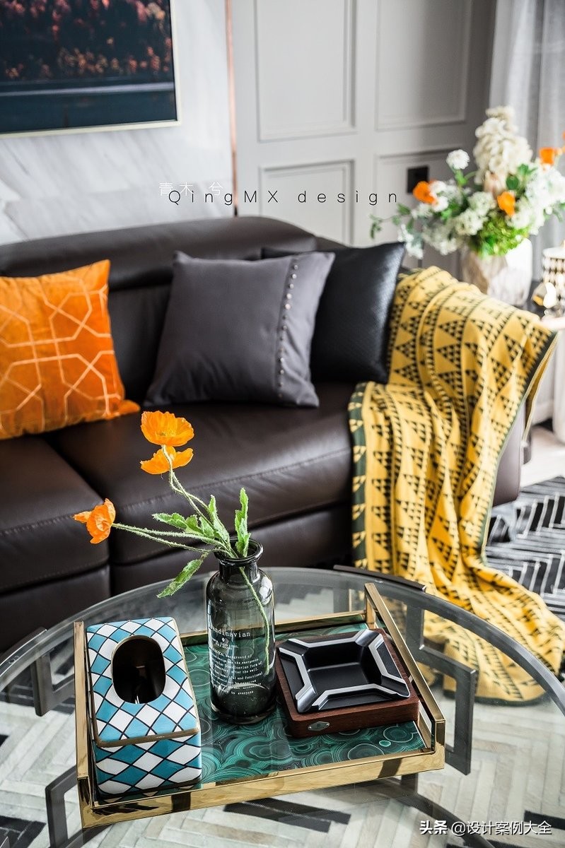 所谓伊人的下一句,所谓伊人在水一方的意思