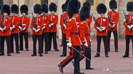 香港警察用什么步枪,ak47第一次阅兵