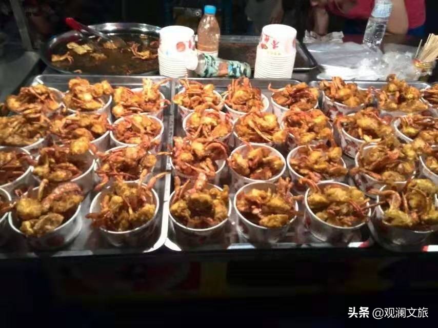 南宁商业街地摊,南宁地摊最大的街道