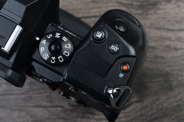 奥林巴斯入门首选,奥林巴斯em1x最新测评