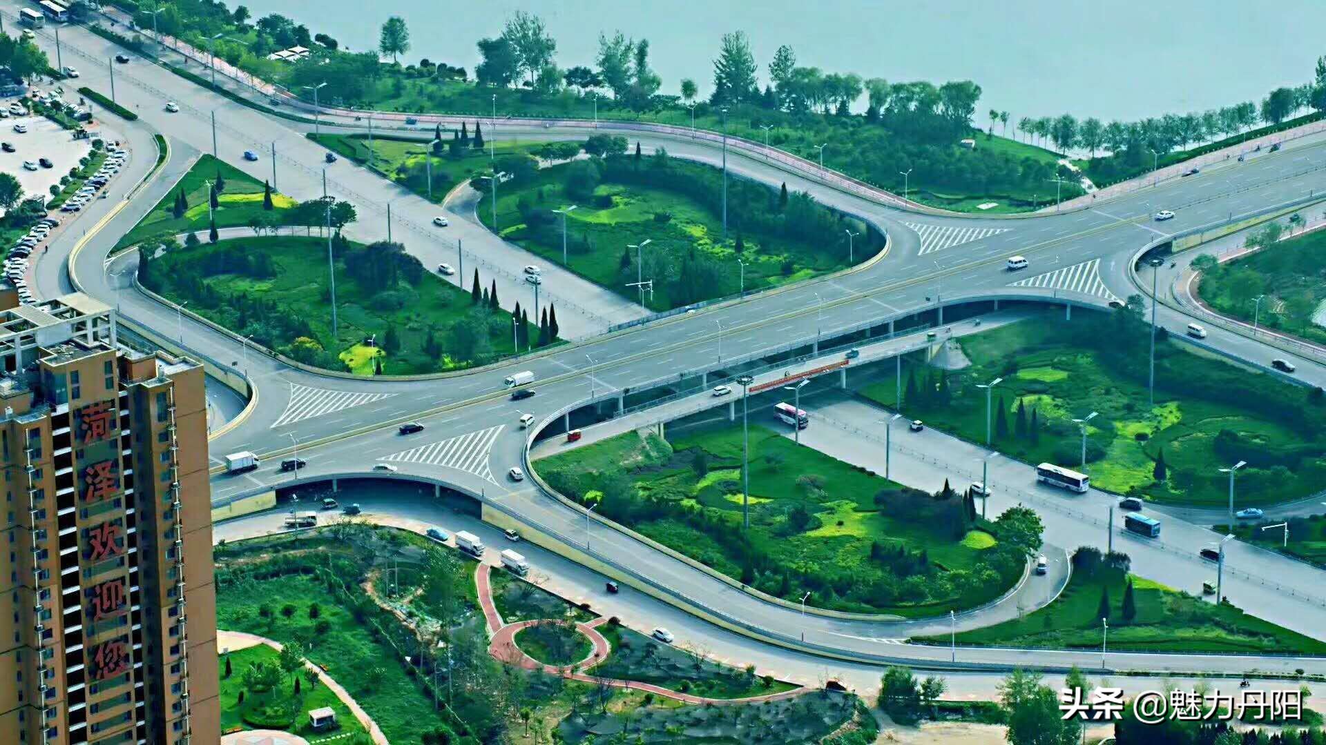 红旗飘扬春潮涌,专题片解说词——菏泽市开发区丹阳街道科学发展纪实