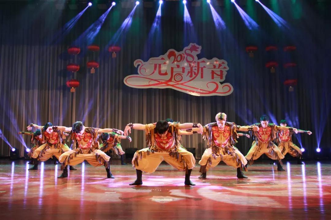 南京财经大学红山学院长什么样,南京财经大学红山学院院系数量