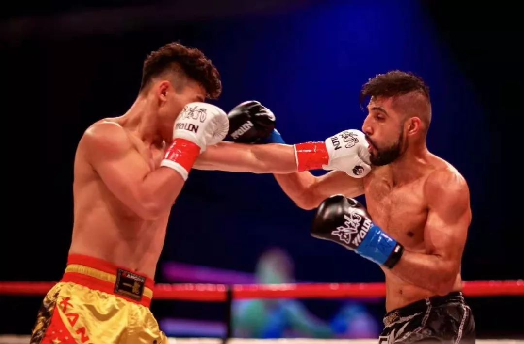 武林风薛深圳打法视频,2020武林风付高峰vs巴昌