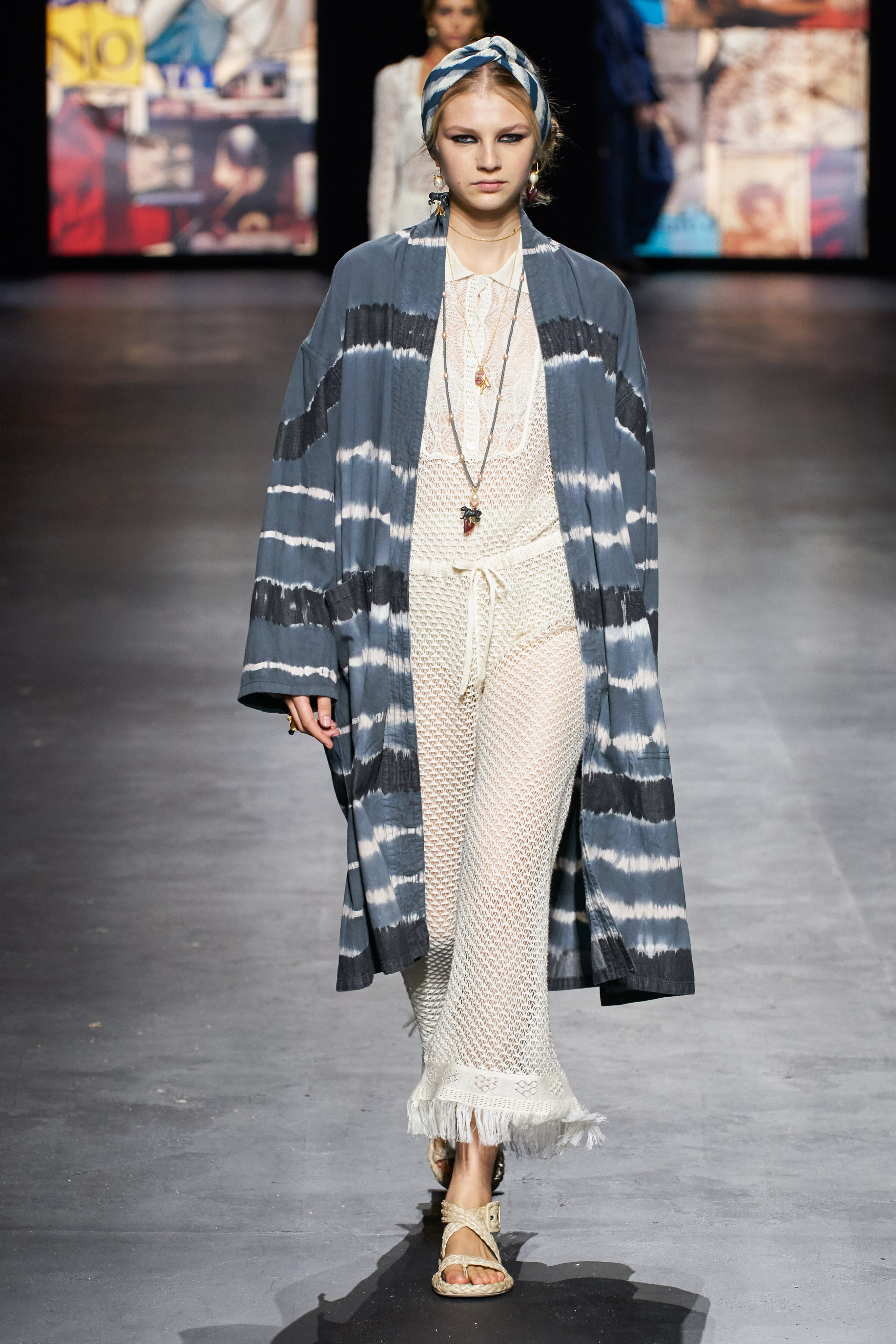 施华洛世奇花漾魔力寓意 (施华洛世奇的花样魔力)