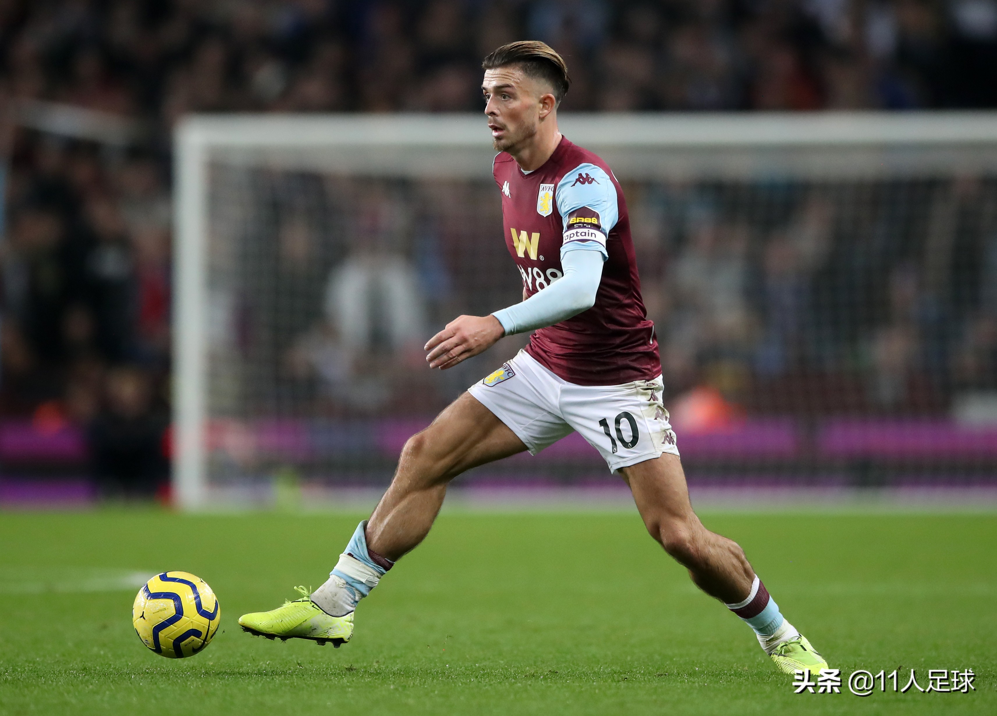 马拉多纳和c罗谁最厉害,足坛大腿粗壮的球员