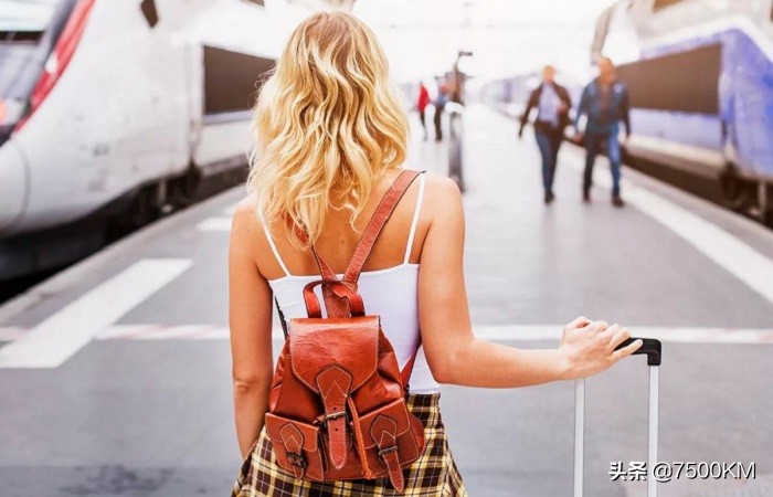 坐火车去俄罗斯旅游最佳季节,坐火车去俄罗斯旅游多少钱