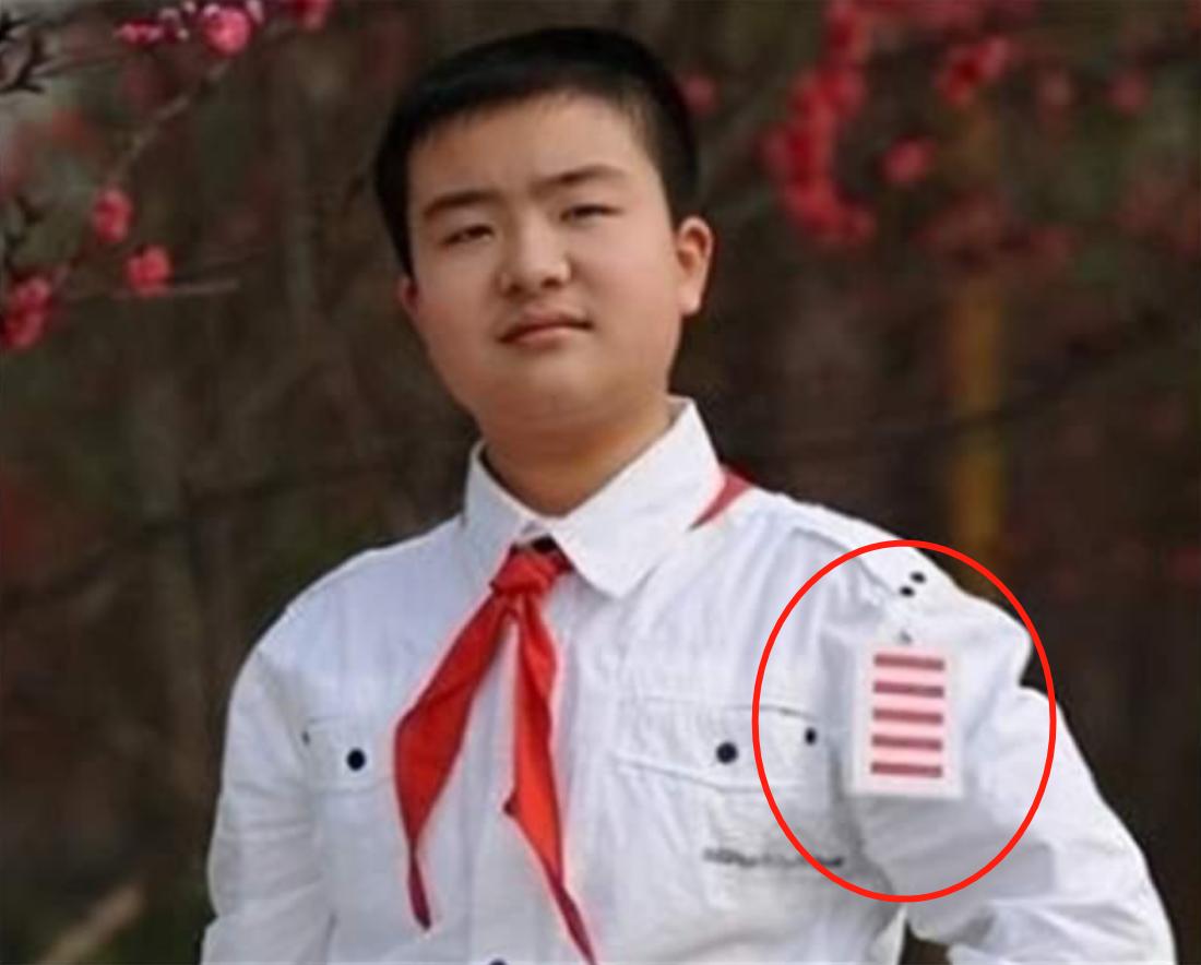 五道杠和不屑弟现状,五道杠队长与不屑弟