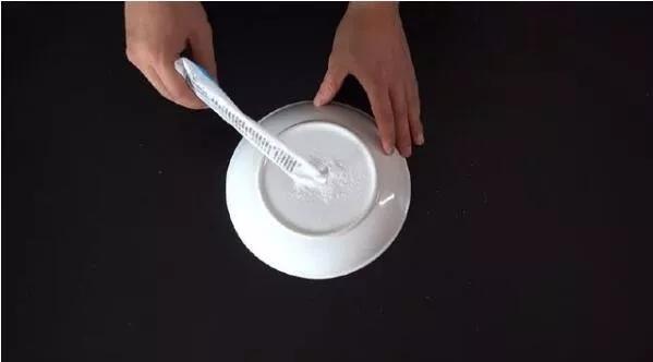 菜刀钝了怎么磨,菜刀没有磨刀石怎么磨才锋利