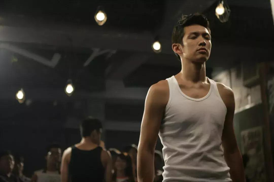 閰掍簳娉曞瓙蹇冧腑鍏呮弧浜嗕綘,閰掍簳娉曞瓙鐙櫧