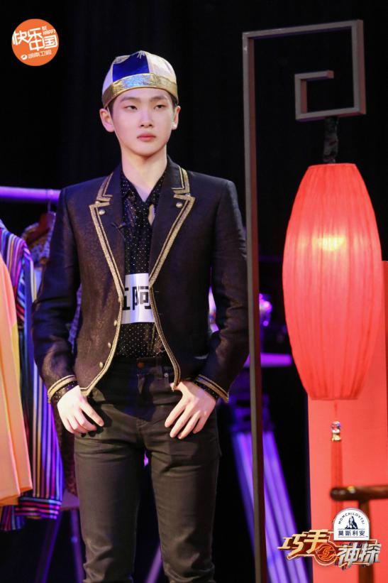 不要再吐槽剧里的道具了！道具设计师发话：钱要用在镜头前