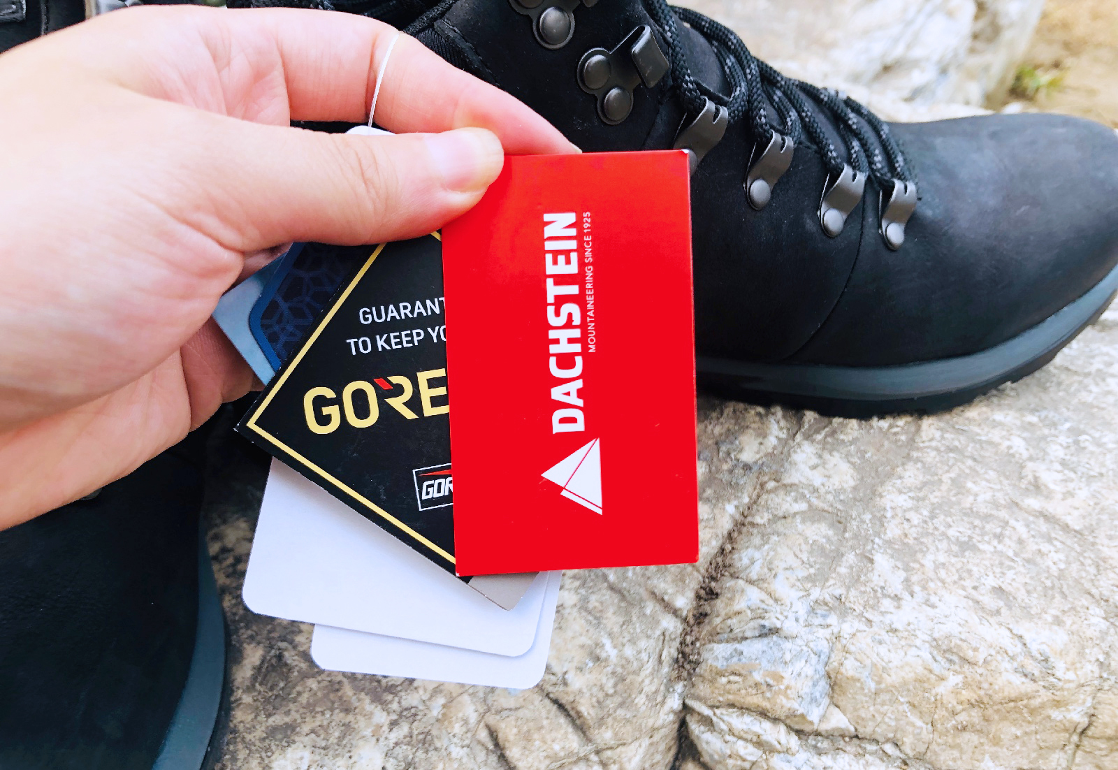 专业登山鞋达赫斯坦开箱！开启户外运动全新体验