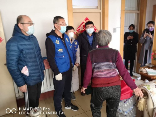 众志成城战疫情爱心捐款显真情,众志成城战疫情凝聚力量守家园