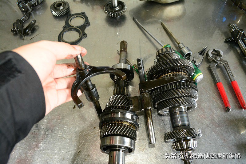 11款赛欧emt变速箱升挡迟缓转速高,雪佛兰赛欧变速箱挂不了挡