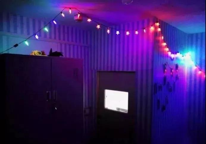 呼和浩特学院的宿舍,呼和浩特职业学院宿舍大吗