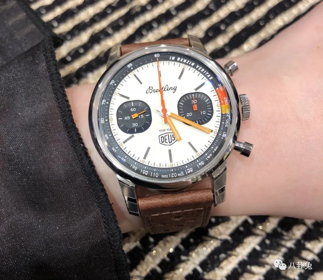 百年灵限量版最新款,2020年三万左右的复古机车推荐