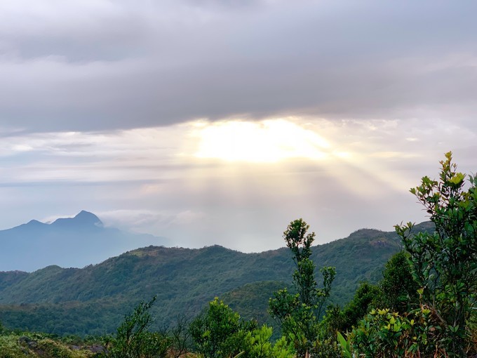 广州从化海拔1000米的山峰,从化十大最难爬的山