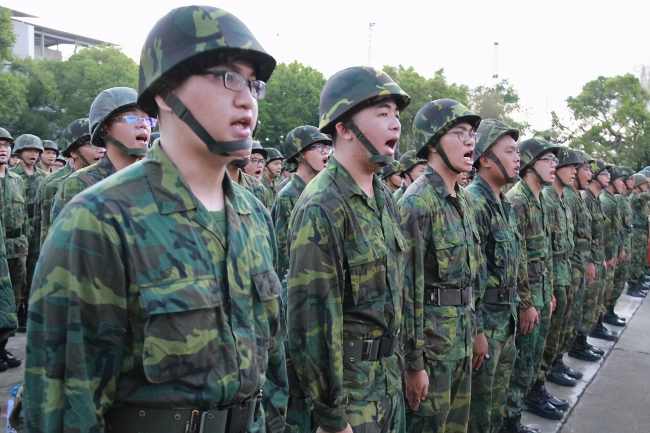 丧心病狂！台军士兵竟用军人身份威胁多名少女发生关系