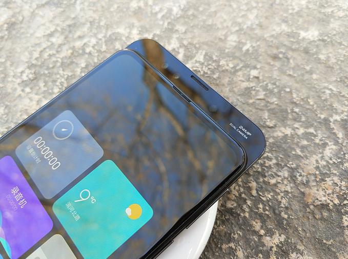 小米MIX3手机两天使用有感：大、重、爽！