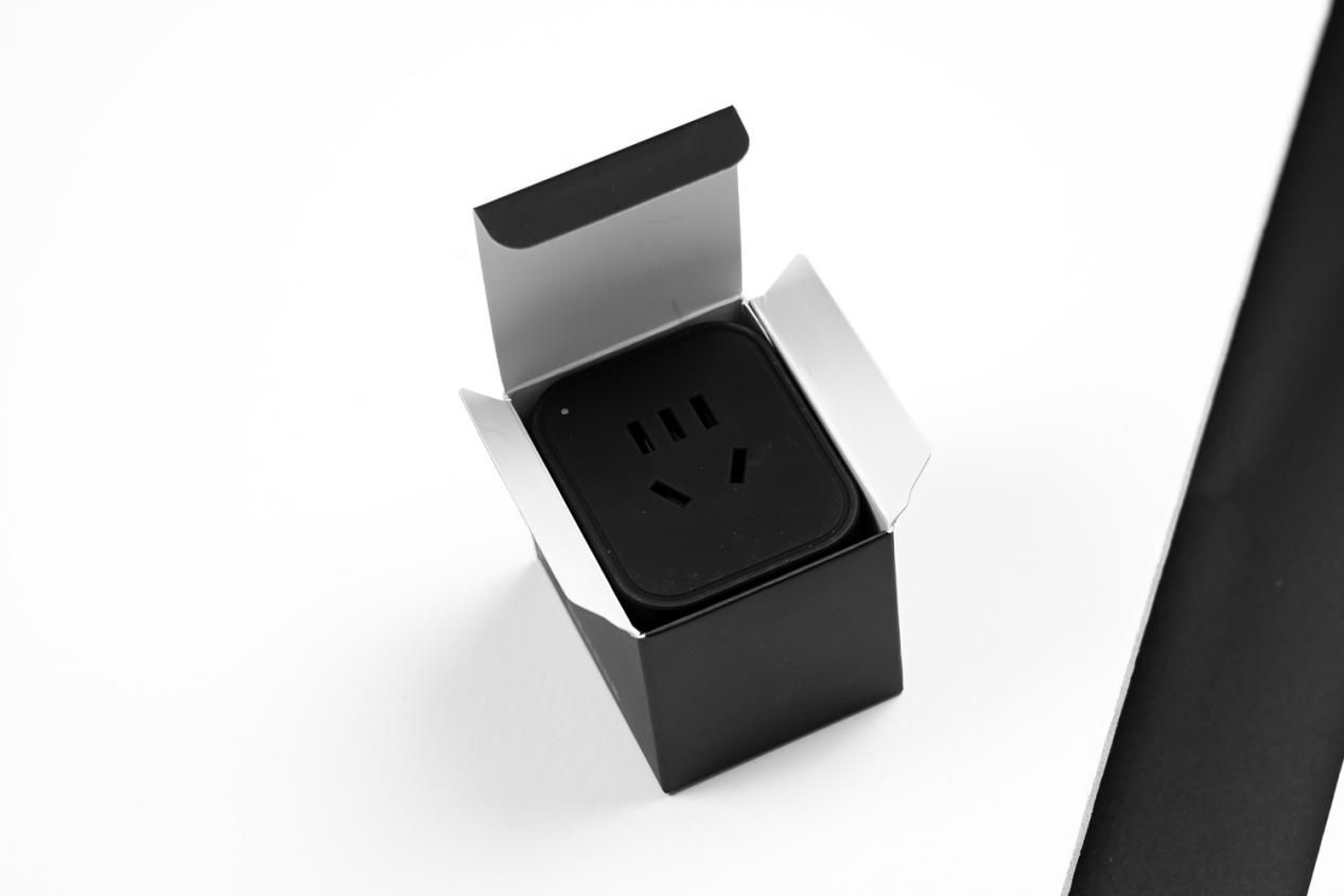 社畜福音！突如其来的加班别担心，手机就能远程开机办公