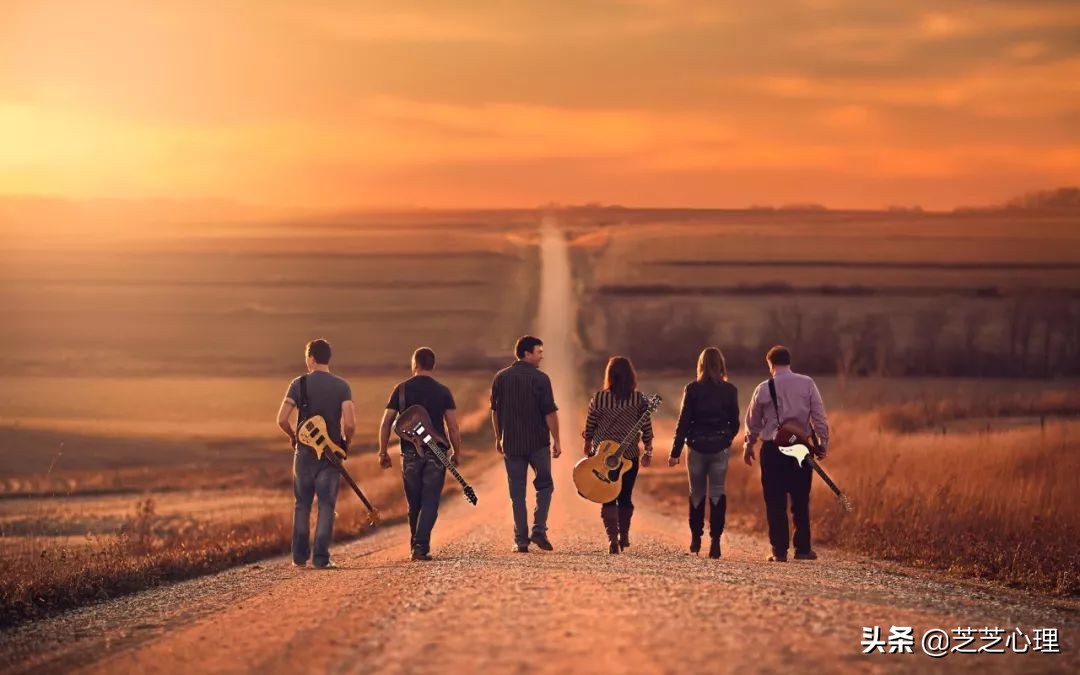 心理学做梦梦到一个人说明在遗忘,心理学上说在梦中梦到的一切