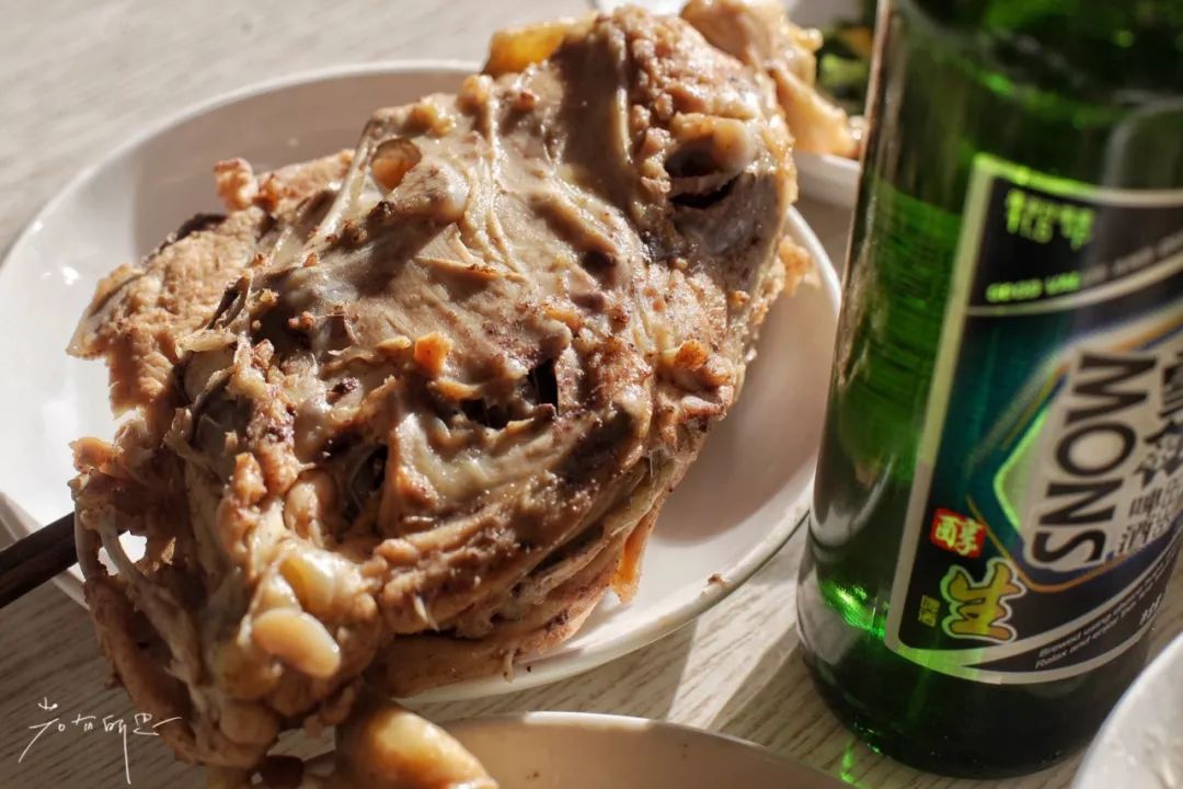 机票不到800元，第2次东北沈阳之旅，1个鸡架配老雪！