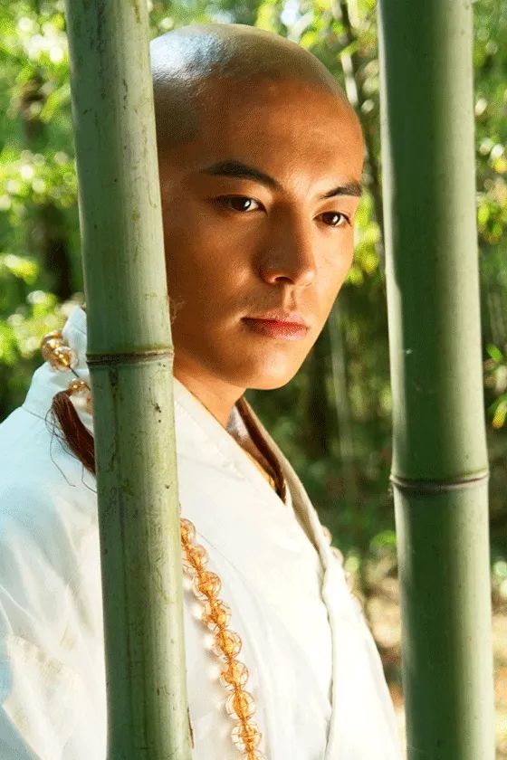 上线2天，就拿一个冠军，这部《有翡》番外真给“网络电影”长脸