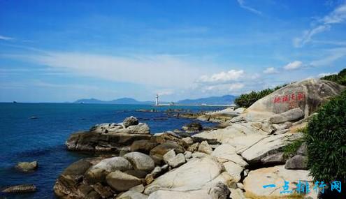 三亚地区十大景点,海南三亚十大旅游景点排名