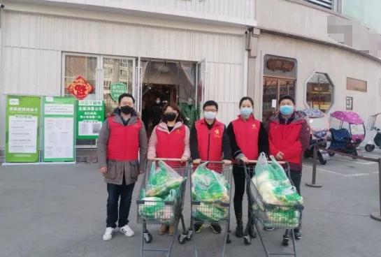 为抗疫一线医护人员送去关爱,众志成城抗疫情真情关怀暖心间