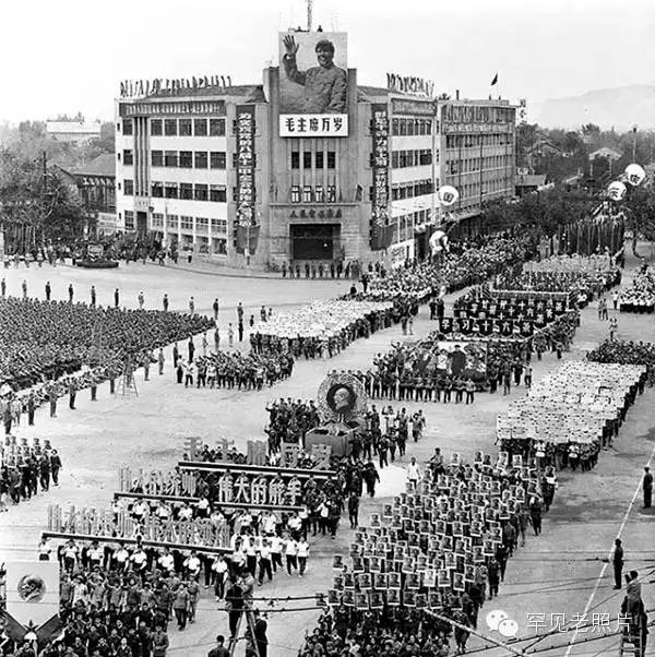 100年南京大桥绘画,南京红色100年